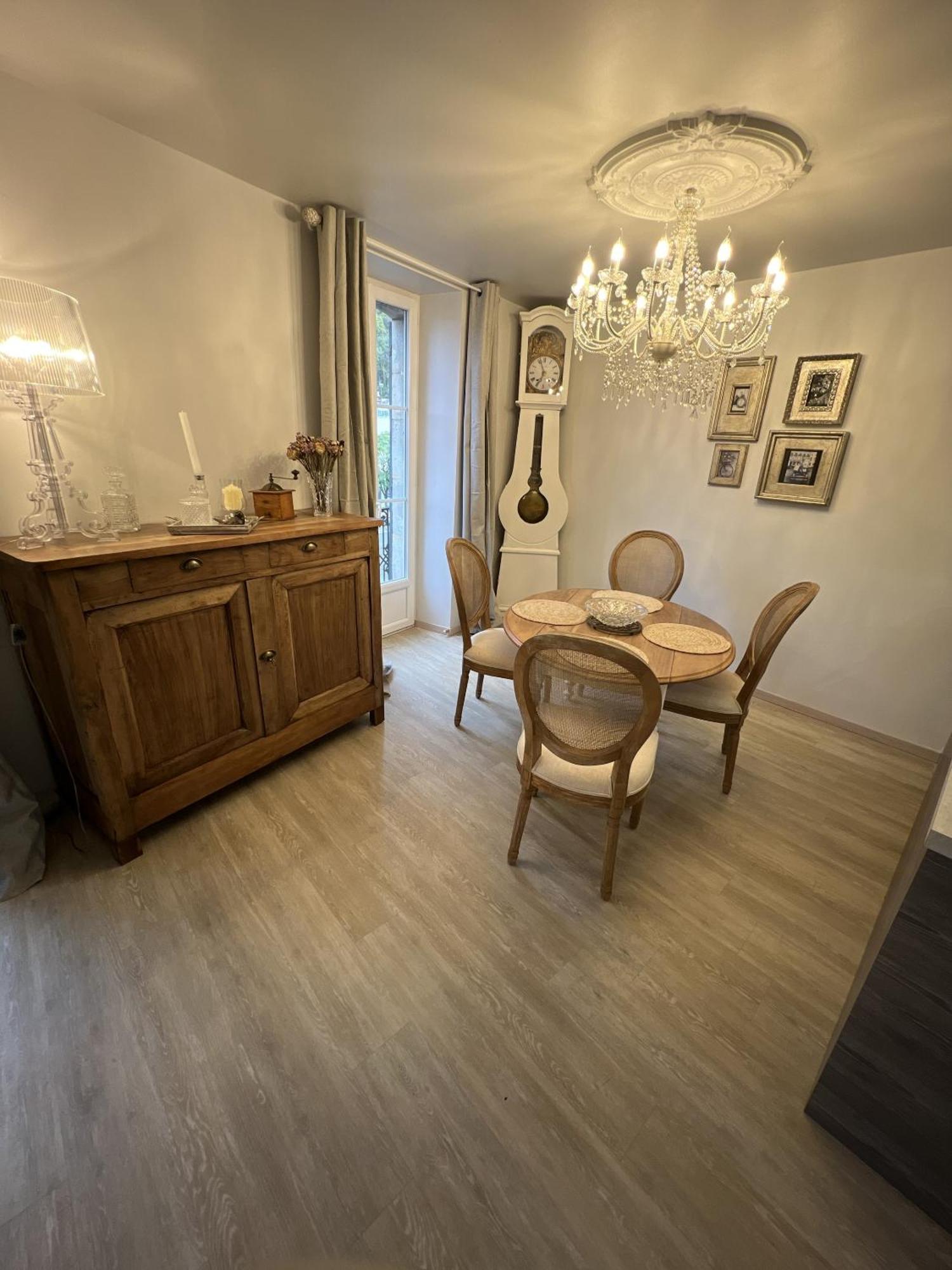 Babolene Shabby Suite Вільфранш-де-Руерг Номер фото